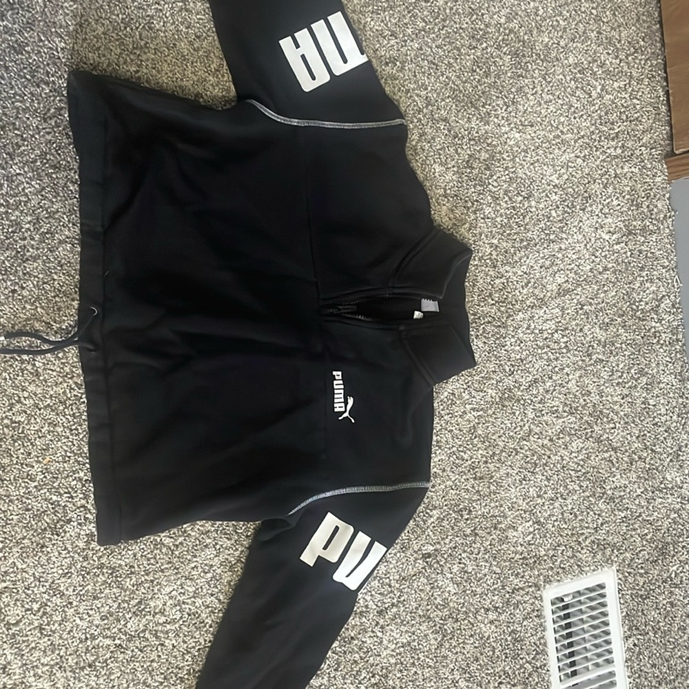 Puma crop top sweater